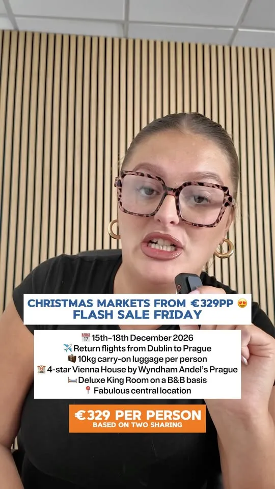 A member of the Marble City Travel team presenting a Prague Christmas markets offer
